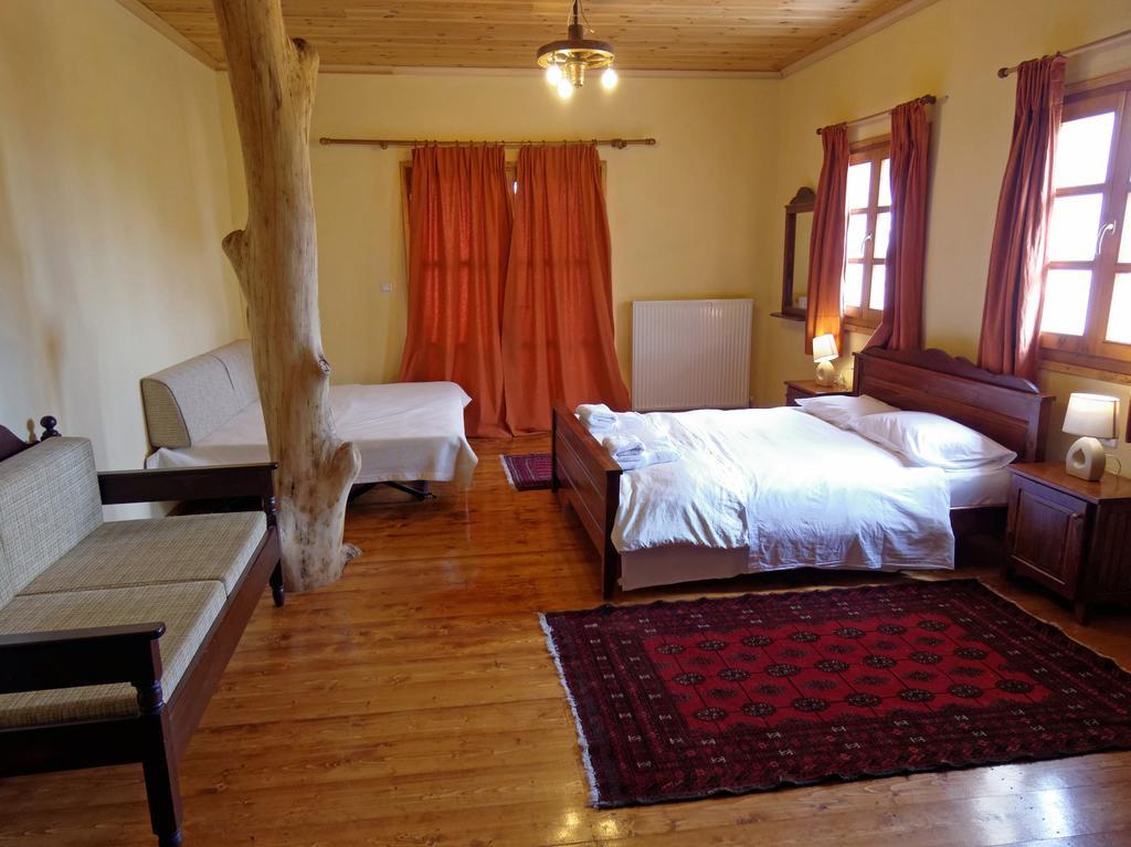 Nimbus Guesthouse Sidhirokhórion Oda fotoğraf