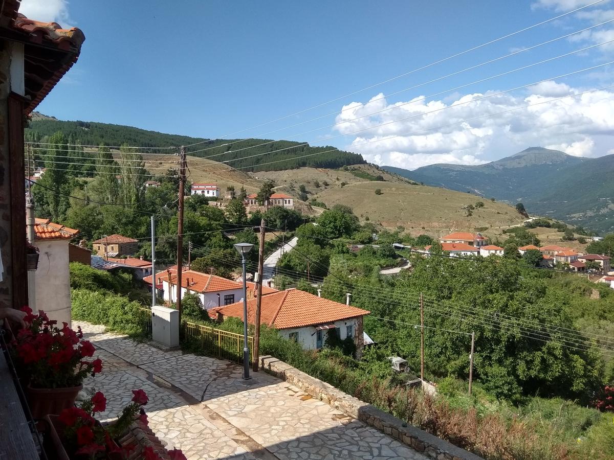 Nimbus Guesthouse Sidhirokhórion Dış mekan fotoğraf