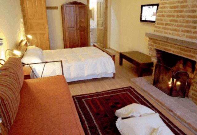 Nimbus Guesthouse Sidhirokhórion Dış mekan fotoğraf